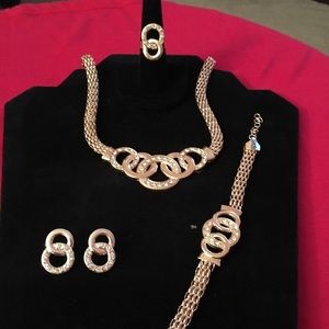 Unique 4 piece jewelry set